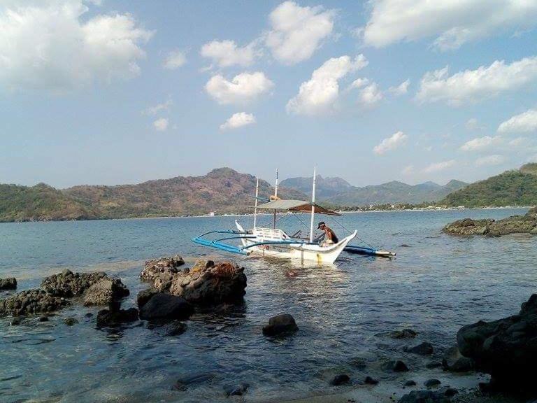 Sand Bar Beach Resort Nasugbu Esterno foto