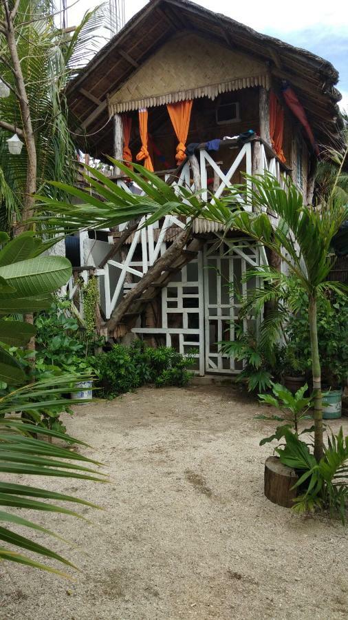 Sand Bar Beach Resort Nasugbu Esterno foto
